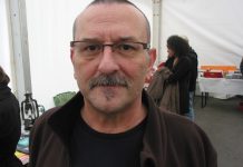 Pierre Hanot, chanteur, Ècrivain. Mai 2012.